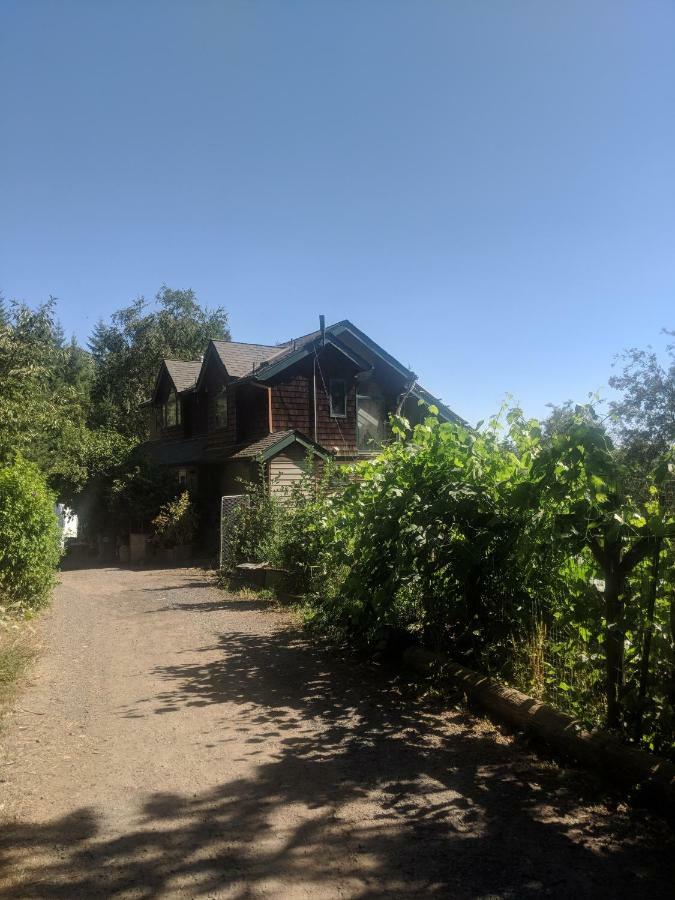Healing Ponds Farm Villa Buxton Екстериор снимка